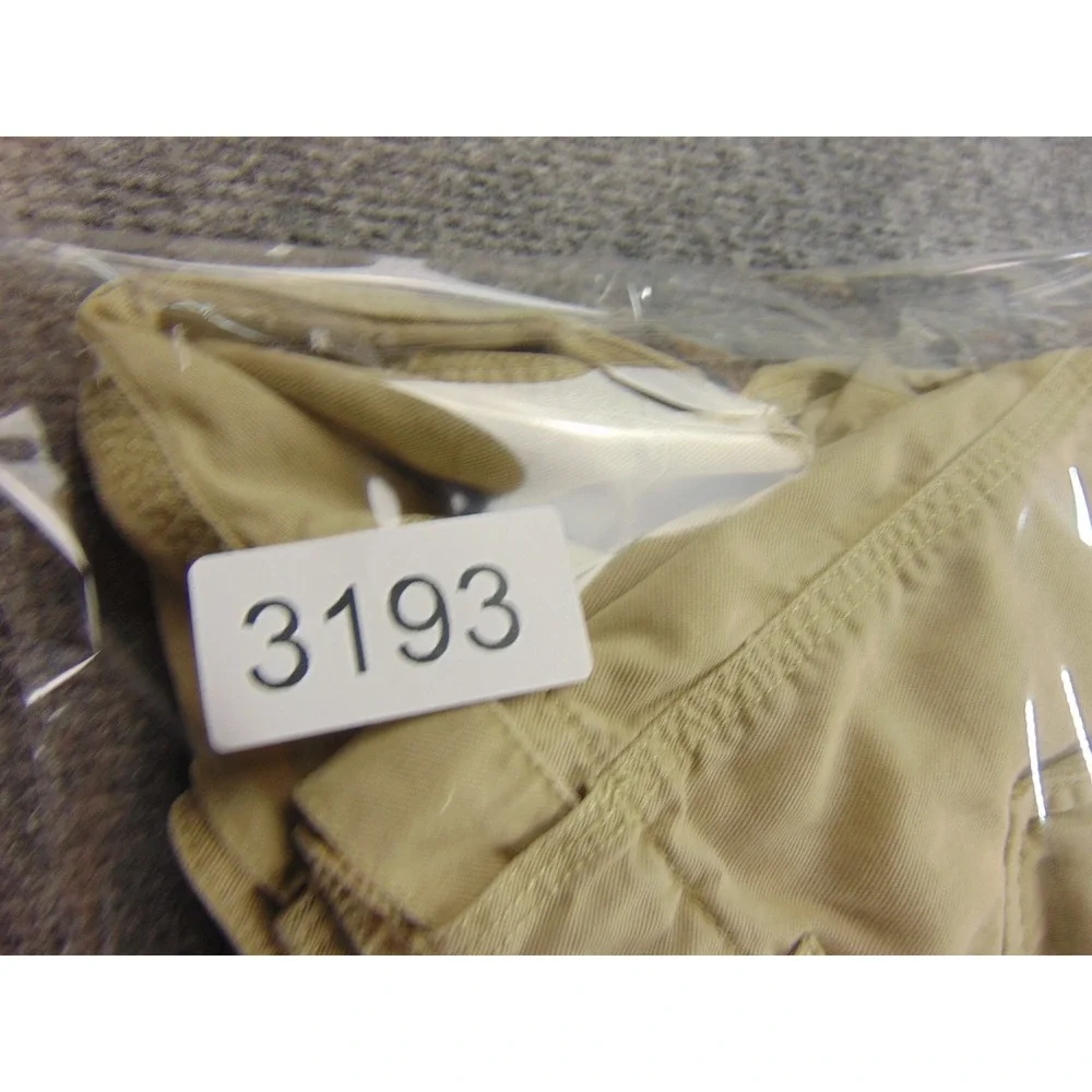 Tommy Bahama Shorts Mens 38 Relaxed‎ Fit Tan Solid Cargo Pocket Casual Summer